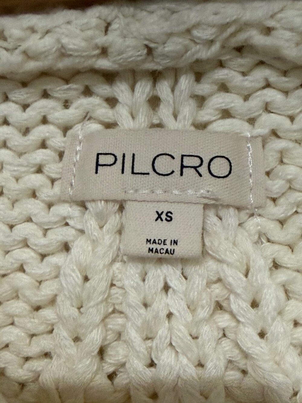 Pilcro Oversized Embroidered Cable-Knit Sweater - XS. - Picture 7 of 7